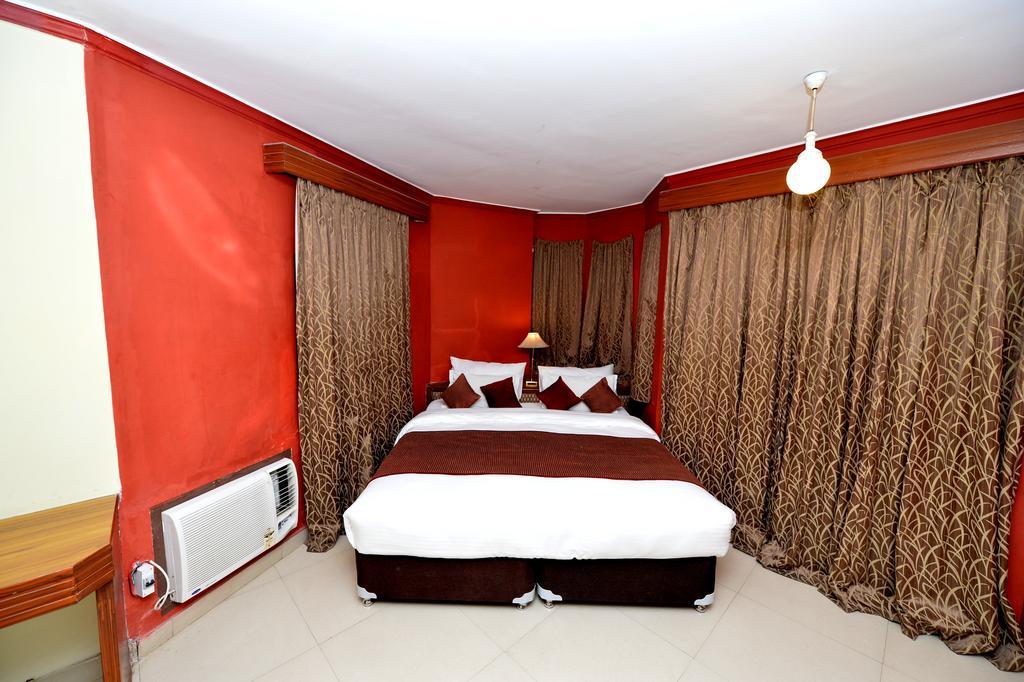 Hotel Vishnupriya Udaipur Room photo